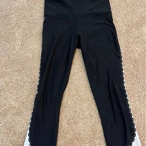 Athleta Elation capri leggings. Size XS